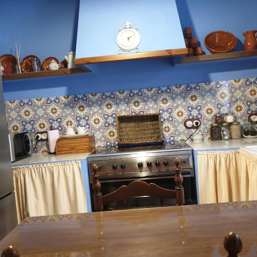 فيلا Casa Azul Alozaina المظهر الخارجي الصورة