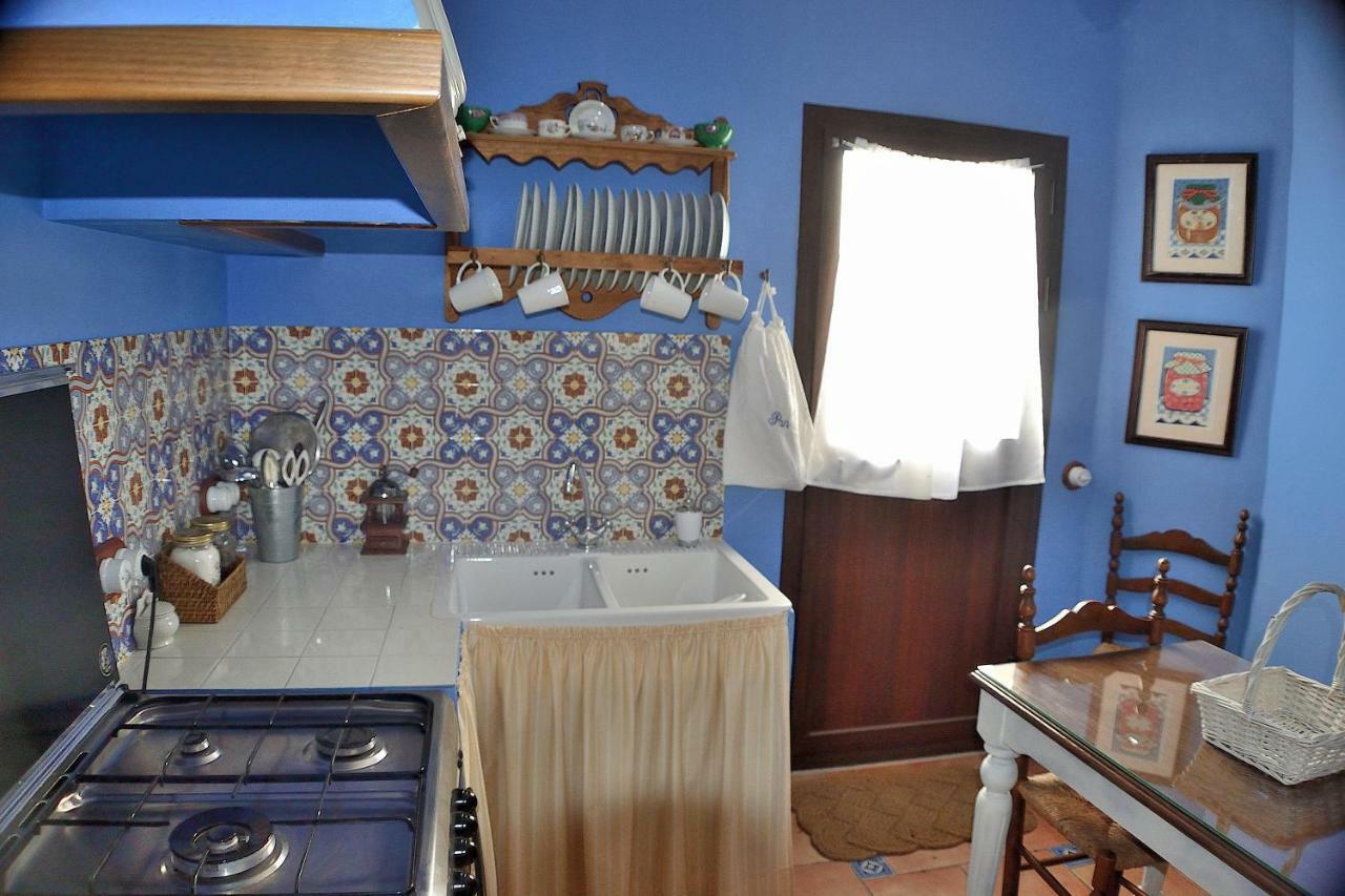 فيلا Casa Azul Alozaina المظهر الخارجي الصورة
